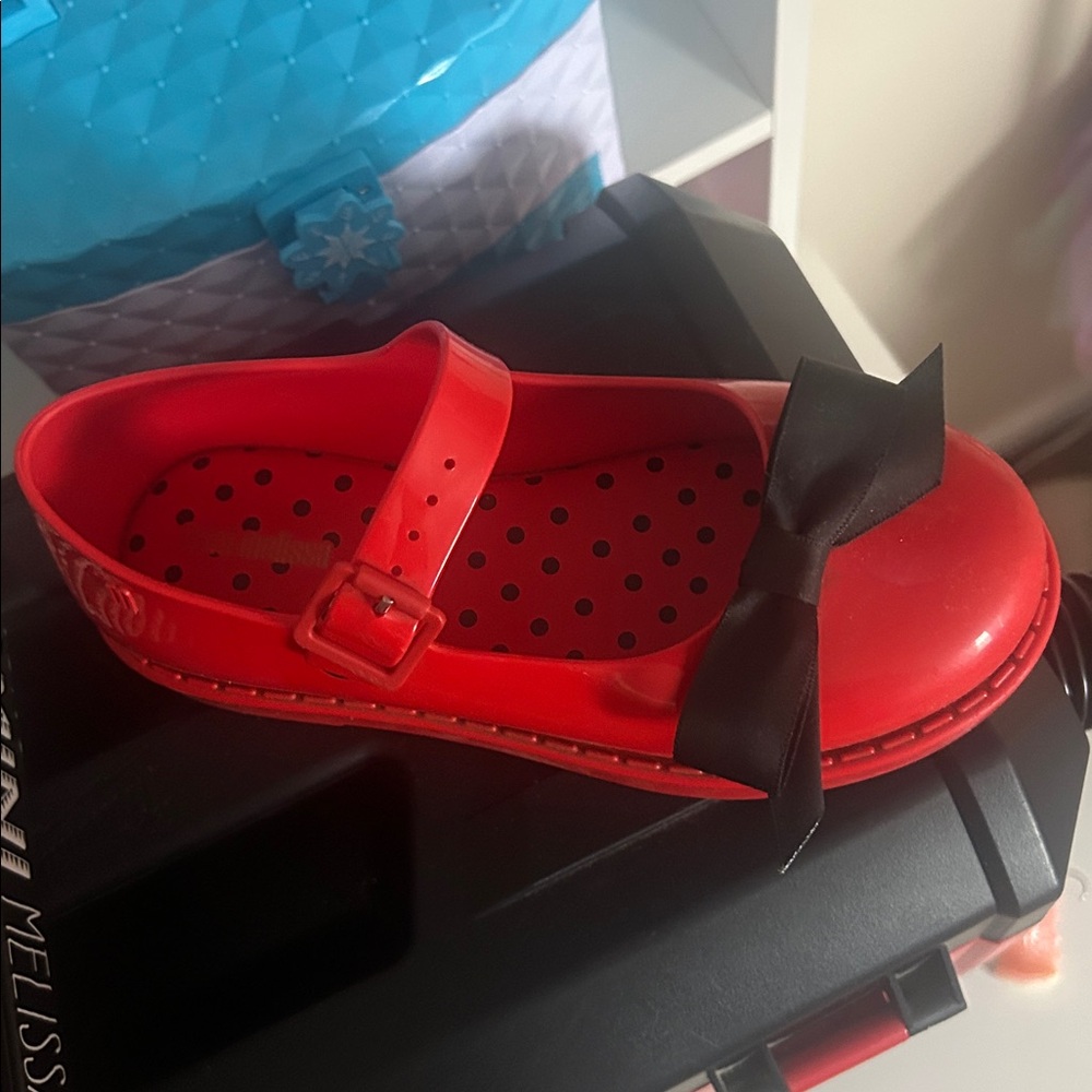 Mini Melissa girls size 12 Red & Black Minimag Bow - gorgeous maryjane worn once